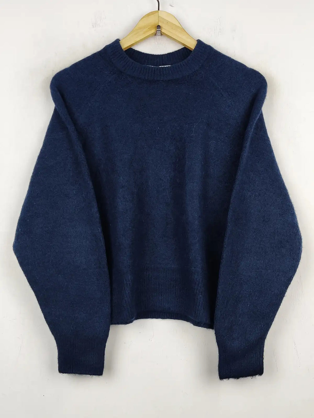 Buy online pre-used pre-loved 100% authentic & Original branded Zara (WT-5937) available in Pakistan. Top international brands avilable.