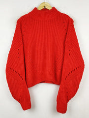 Buy online pre-used pre-loved 100% authentic & Original branded H&M (WT-5949) available in Pakistan. Top international brands avilable.