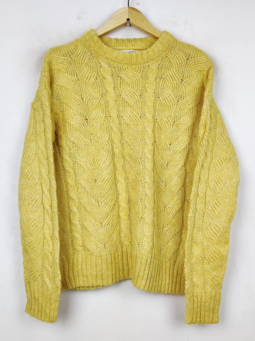 Buy online pre-used pre-loved 100% authentic & Original branded Primark (WT-6161) available in Pakistan. Top international brands avilable.