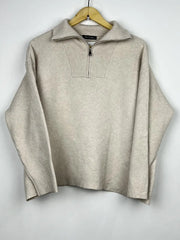 Buy online pre-used pre-loved 100% authentic & Original branded Miss Lady (WT-6822) available in Pakistan. Top international brands avilable.