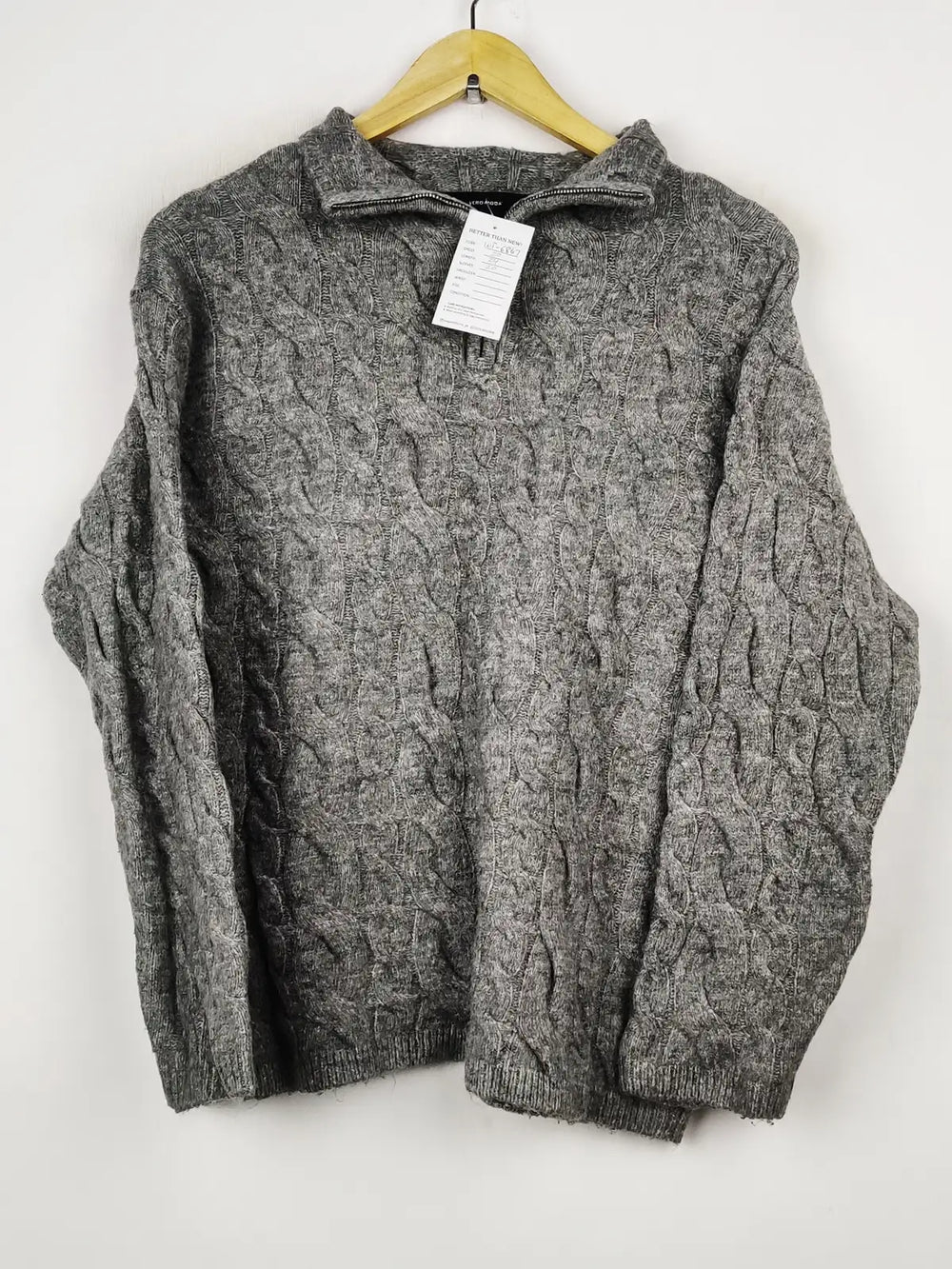 Buy online pre-used pre-loved 100% authentic & Original branded Vero Moda (WT-6867) available in Pakistan. Top international brands avilable.