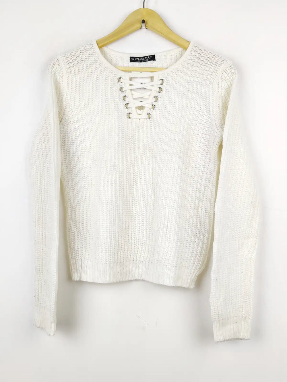 Buy online pre-used pre-loved 100% authentic & Original branded Select (WT-6922) available in Pakistan. Top international brands avilable.