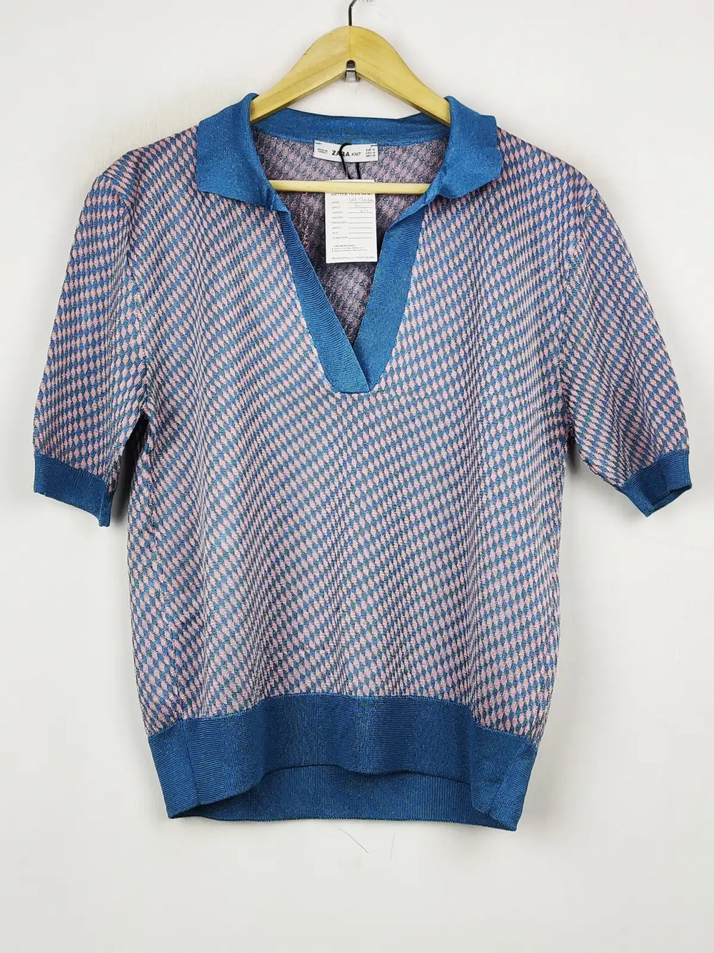 Buy online pre-used pre-loved 100% authentic & Original branded Zara (WT-7066) available in Pakistan. Top international brands avilable.