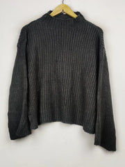 Buy online pre-used pre-loved 100% authentic & Original branded Prettylittlething (WT-7200) available in Pakistan. Top international brands avilable.