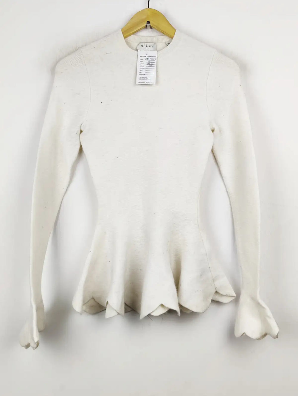 Buy online pre-used pre-loved 100% authentic & Original branded Ted Baker (WT-7304) available in Pakistan. Top international brands avilable.