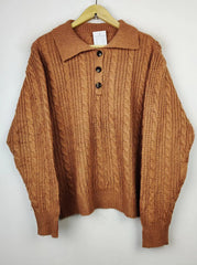 Buy online pre-used pre-loved 100% authentic & Original branded Unknown Brand (WT-7747) available in Pakistan. Top international brands avilable.