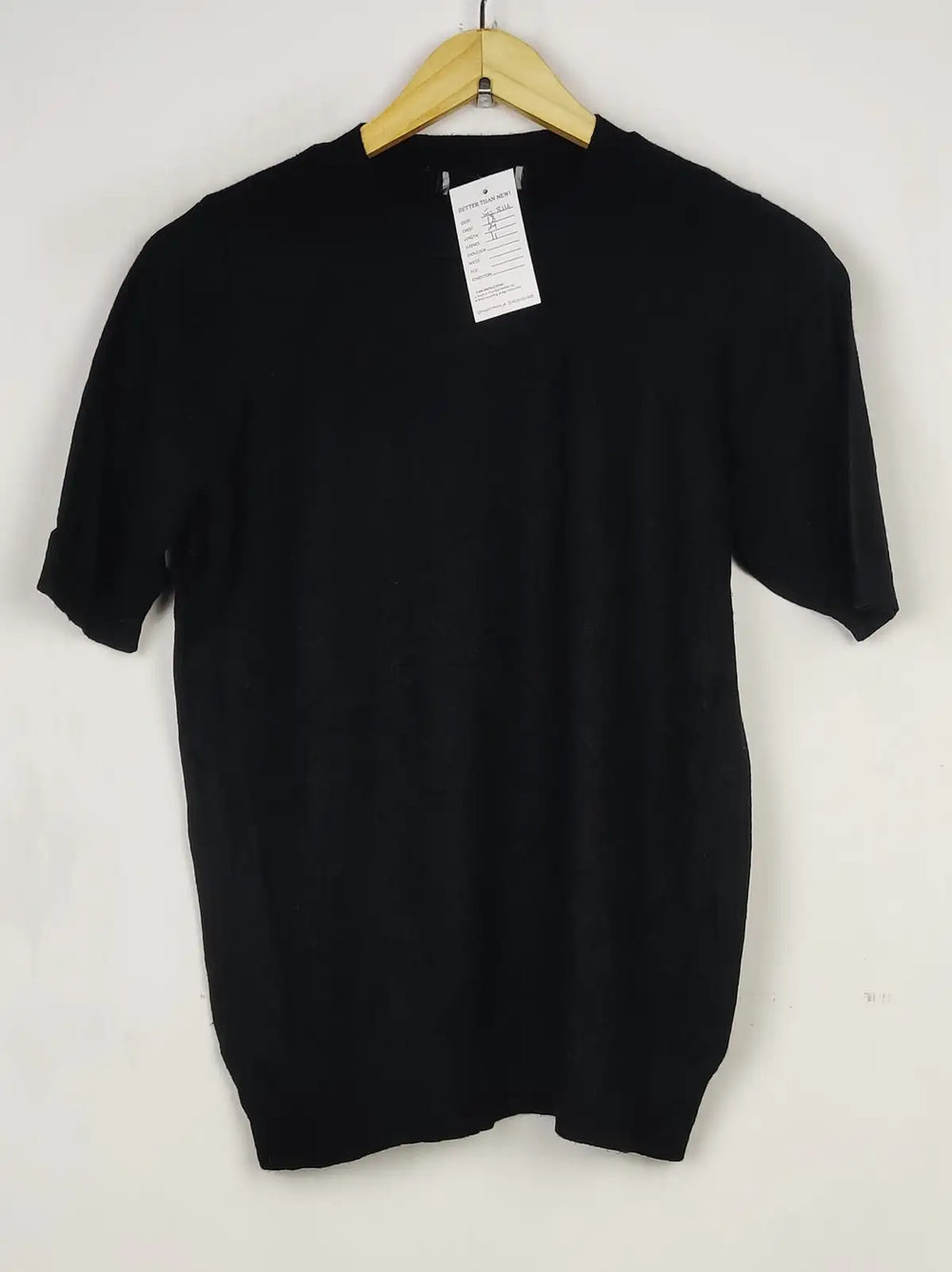 Buy online pre-used pre-loved 100% authentic & Original branded F&F (WT-8116) available in Pakistan. Top international brands avilable.