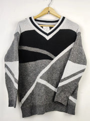 Buy online pre-used pre-loved 100% authentic & Original branded Shein (WT-8231) available in Pakistan. Top international brands avilable.