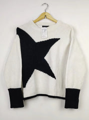 Buy online pre-used pre-loved 100% authentic & Original branded F&F (WT-8232) available in Pakistan. Top international brands avilable.