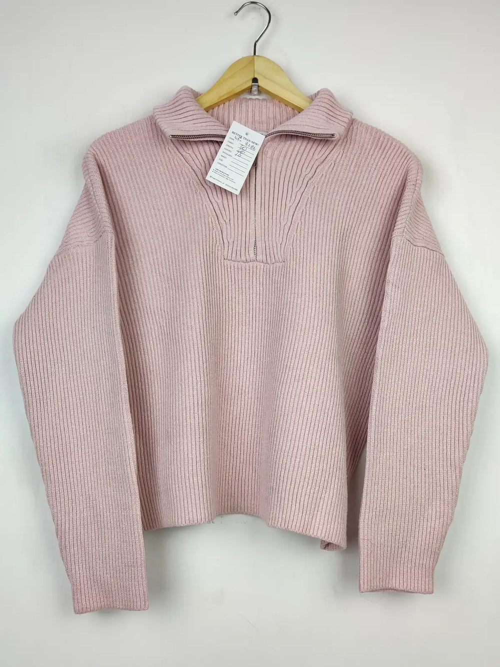 Buy online pre-used pre-loved 100% authentic & Original branded Primark (WT-8286) available in Pakistan. Top international brands avilable.