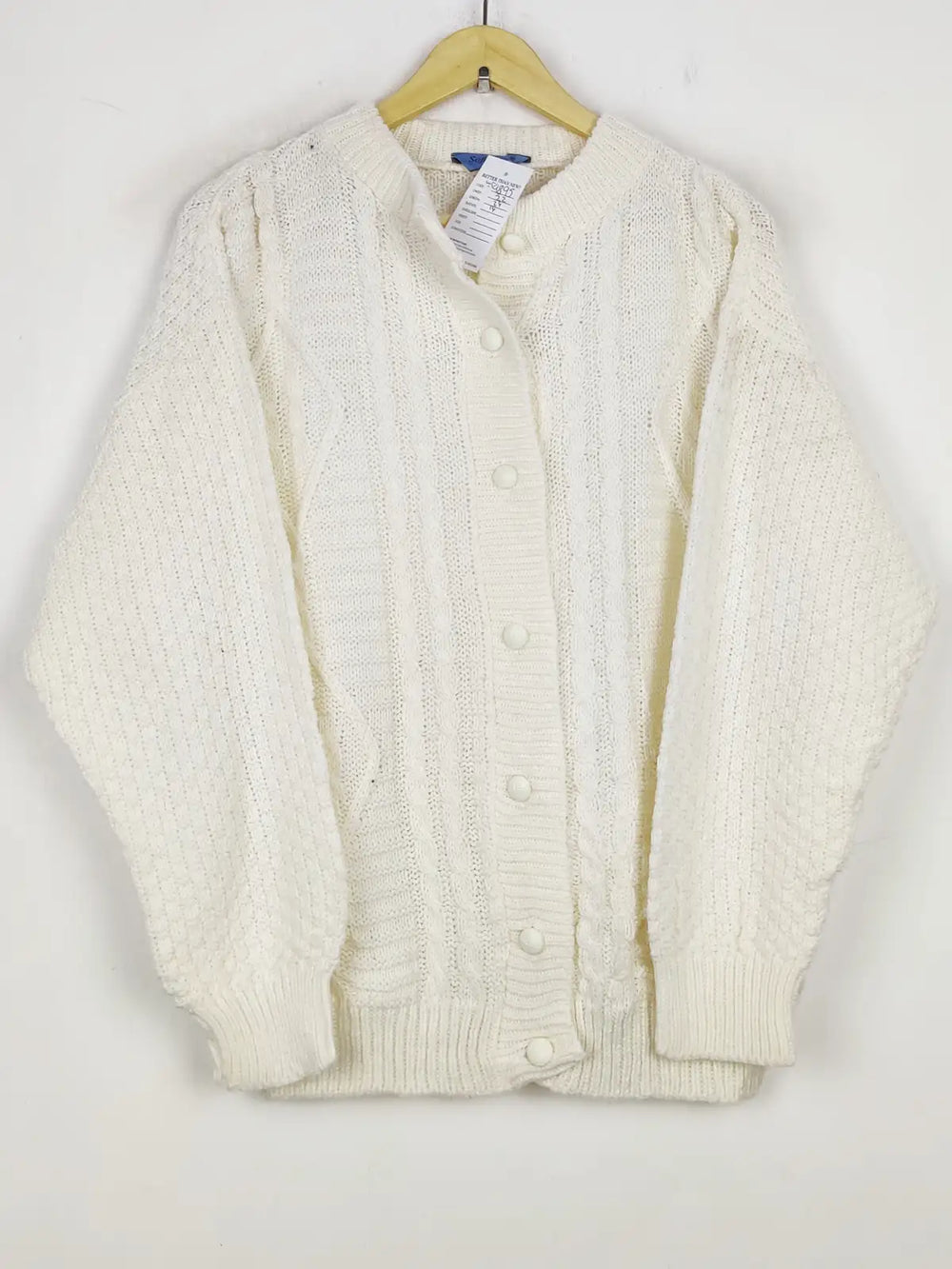 Buy online pre-used pre-loved 100% authentic & Original branded Soft Wear (WT-9895) available in Pakistan. Top international brands avilable.