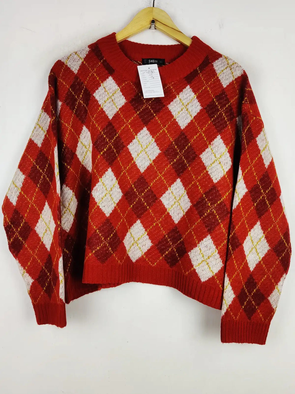 Buy online pre-used pre-loved 100% authentic & Original branded Shien (WT-9982) available in Pakistan. Top international brands avilable.