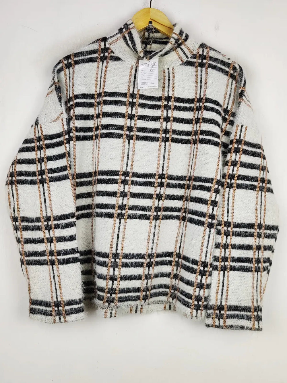 Buy online pre-used pre-loved 100% authentic & Original branded M&Co (WT-9998) available in Pakistan. Top international brands avilable.