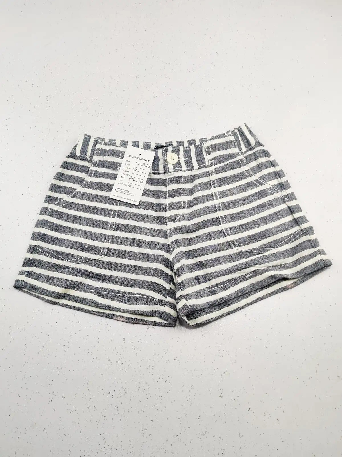 Buy online pre-used pre-loved 100% authentic & Original branded Gap (BB-1178) available in Pakistan. Top international brands avilable.
