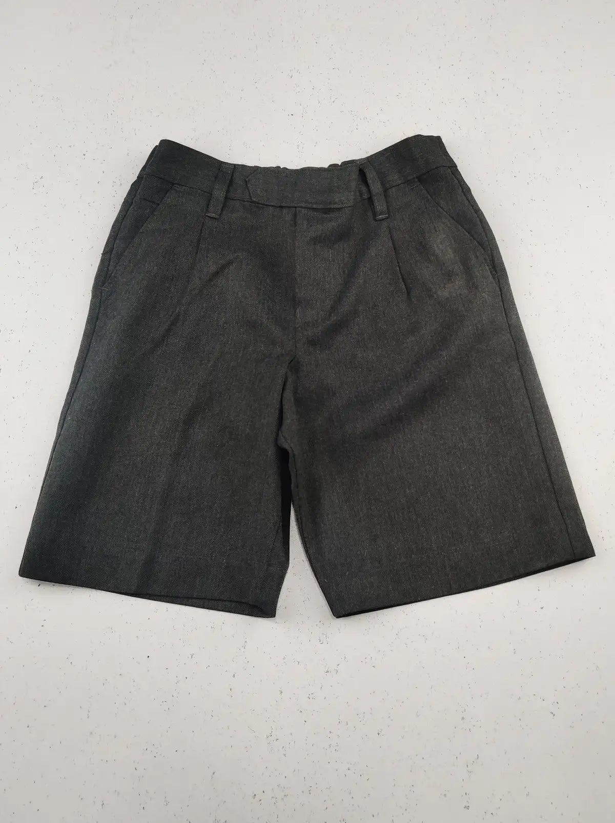 Buy online pre-used pre-loved 100% authentic & Original branded Marks & Spencer (BB-1423) available in Pakistan. Top international brands avilable.