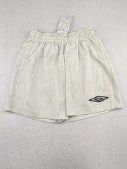 Buy online pre-used pre-loved 100% authentic & Original branded Umbro (BB-1487) available in Pakistan. Top international brands avilable.