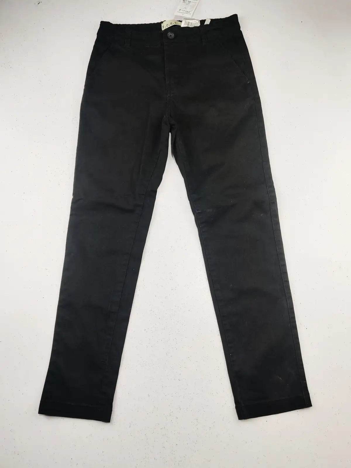 Buy online pre-used pre-loved 100% authentic & Original branded N.O.H.R. (BB-1606) available in Pakistan. Top international brands avilable.