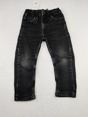 Buy online pre-used pre-loved 100% authentic & Original branded Loaded Boys (BB-1625) available in Pakistan. Top international brands avilable.