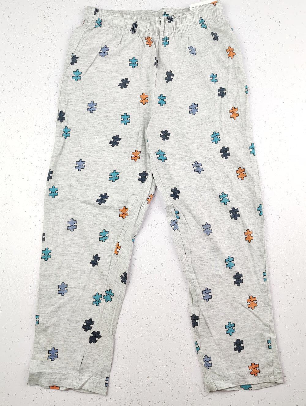Buy online pre-used pre-loved 100% authentic & Original branded Young Style (BB-454) available in Pakistan. Top international brands avilable.