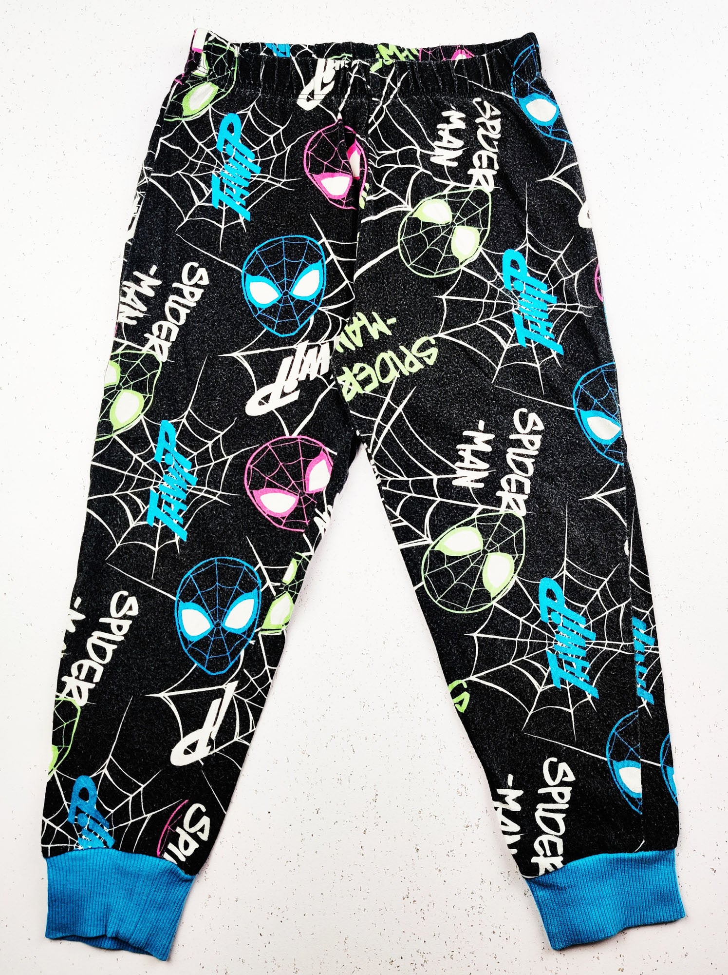 Buy online pre-used pre-loved 100% authentic & Original branded Spider Man (BB-520) available in Pakistan. Top international brands avilable.