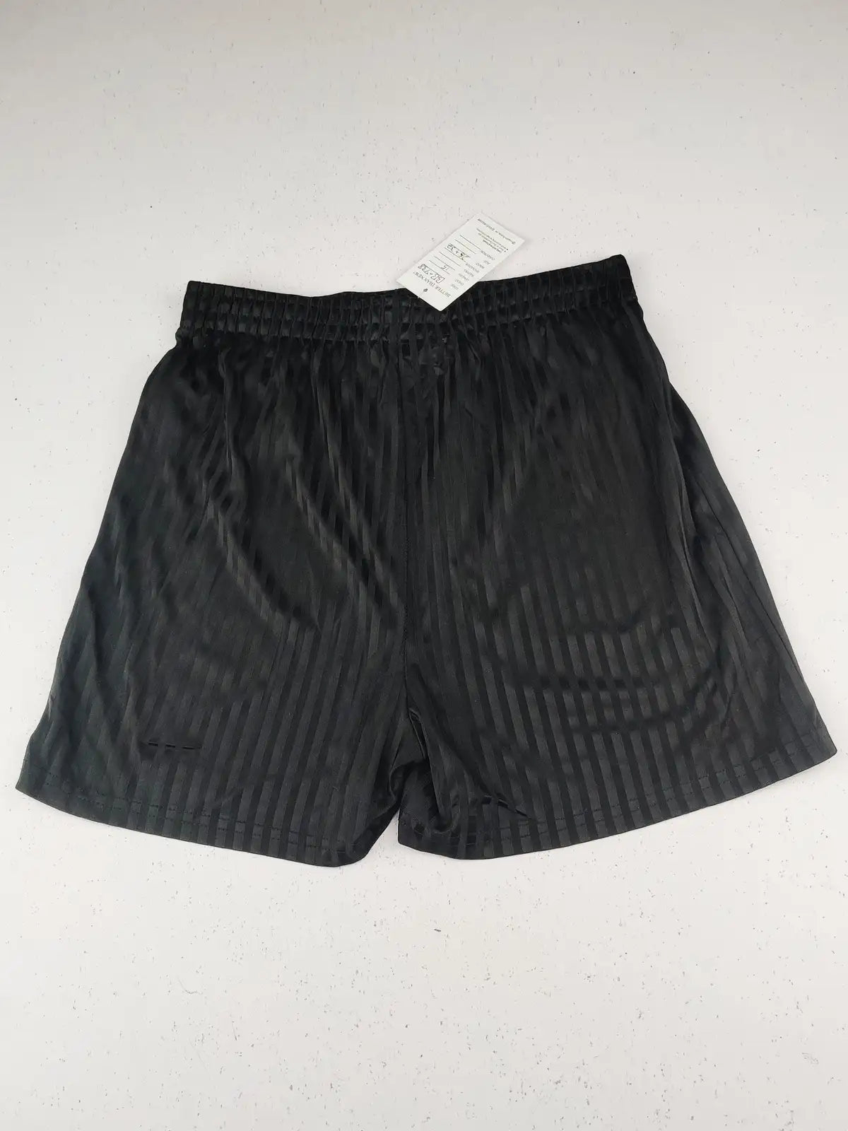 Buy online pre-used pre-loved 100% authentic & Original branded Unknown Brand (BB-738) available in Pakistan. Top international brands avilable.