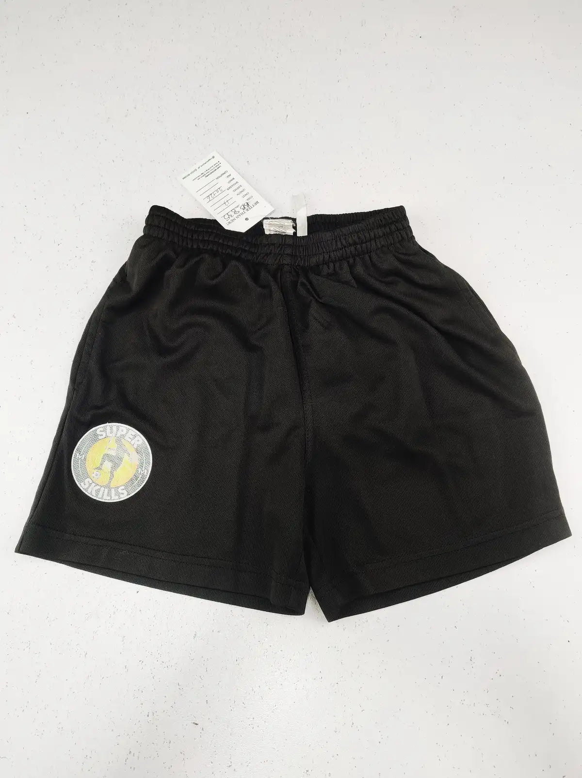 Buy online pre-used pre-loved 100% authentic & Original branded Unknown Brand (BB-835) available in Pakistan. Top international brands avilable.