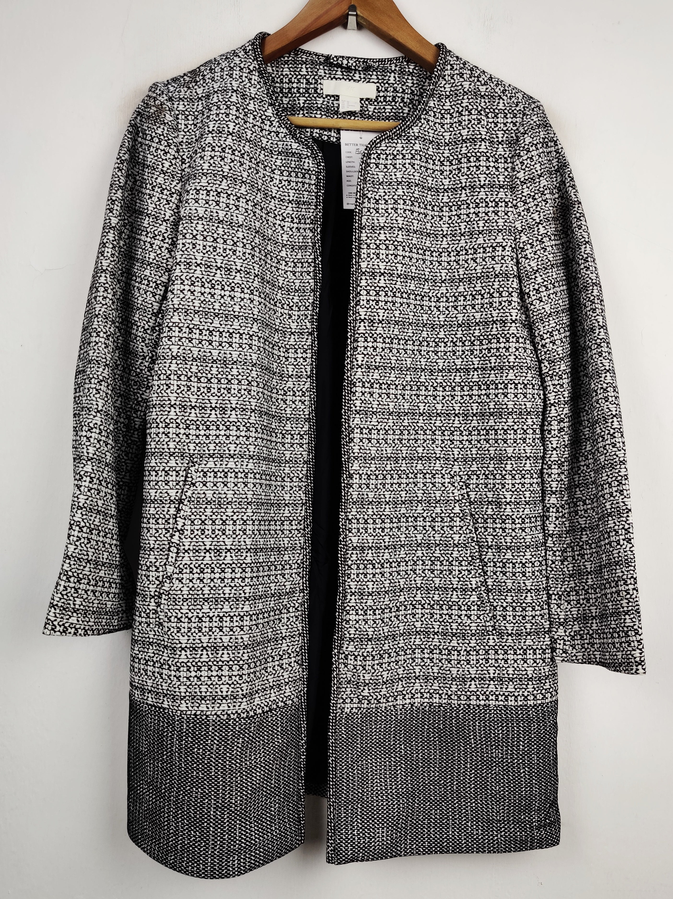 Buy online pre-used pre-loved 100% authentic & Original branded H&M (BC-1383) available in Pakistan. Top international brands avilable.