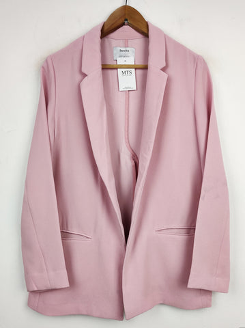Buy online pre-used pre-loved 100% authentic & Original branded Bershka (BC-1386) available in Pakistan. Top international brands avilable.