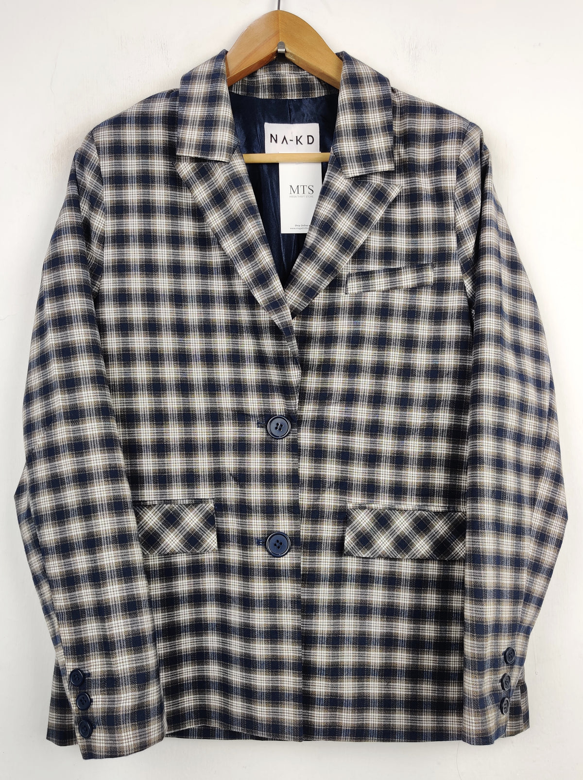 Buy online pre-used pre-loved 100% authentic & Original branded N A K D (BC-1395) available in Pakistan. Top international brands avilable.