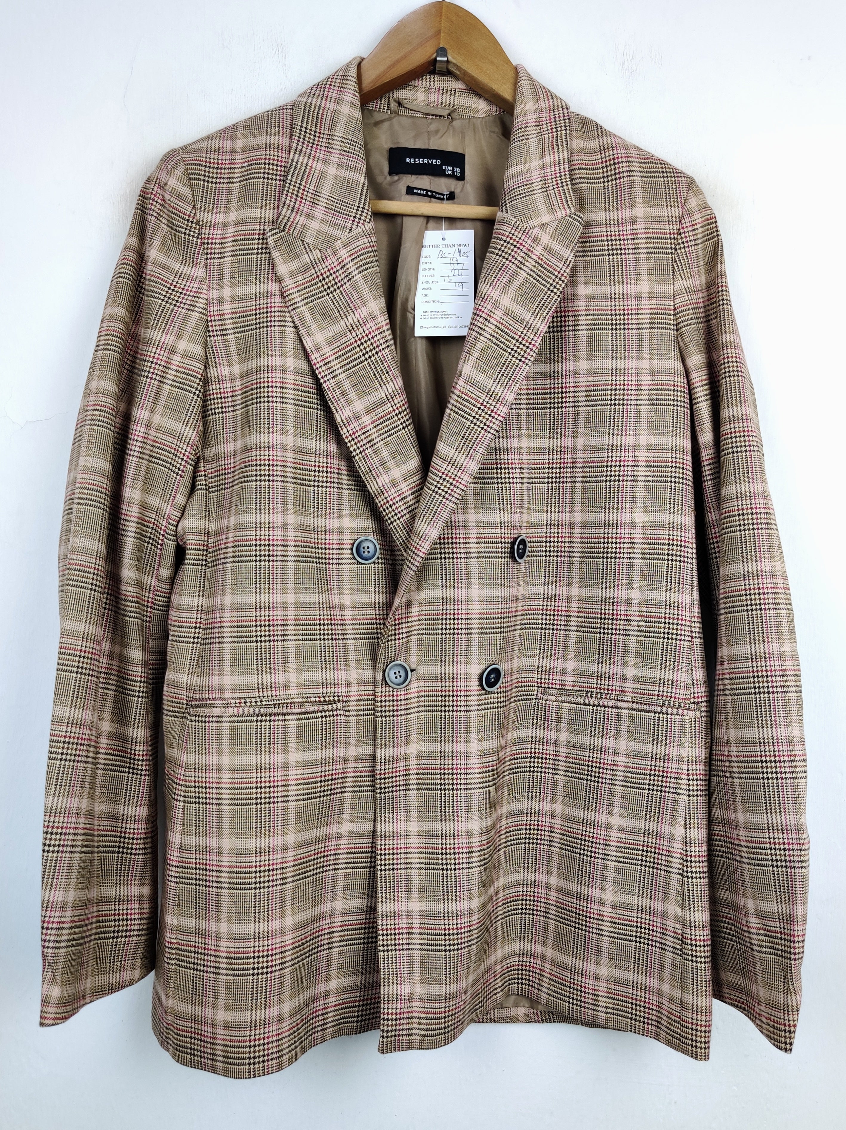 Buy online pre-used pre-loved 100% authentic & Original branded Reserved (BC-1405) available in Pakistan. Top international brands avilable.