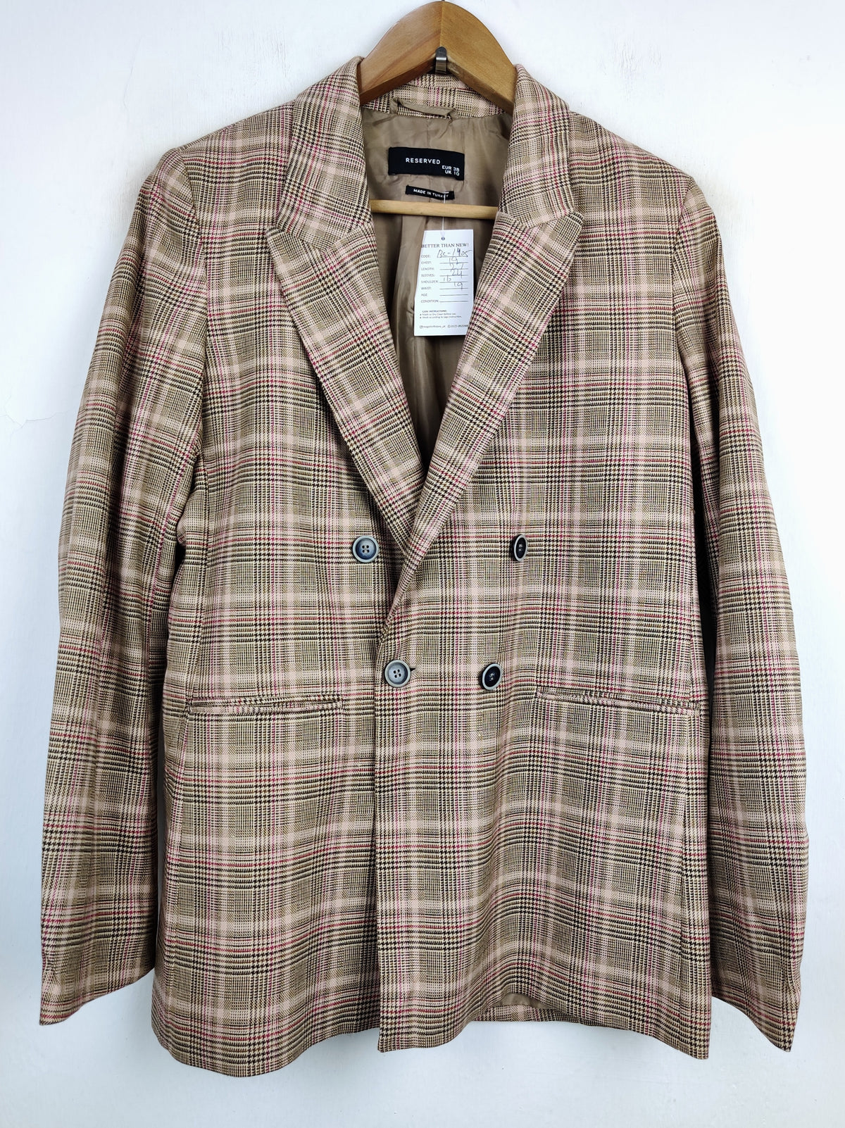 Buy online pre-used pre-loved 100% authentic & Original branded Reserved (BC-1405) available in Pakistan. Top international brands avilable.