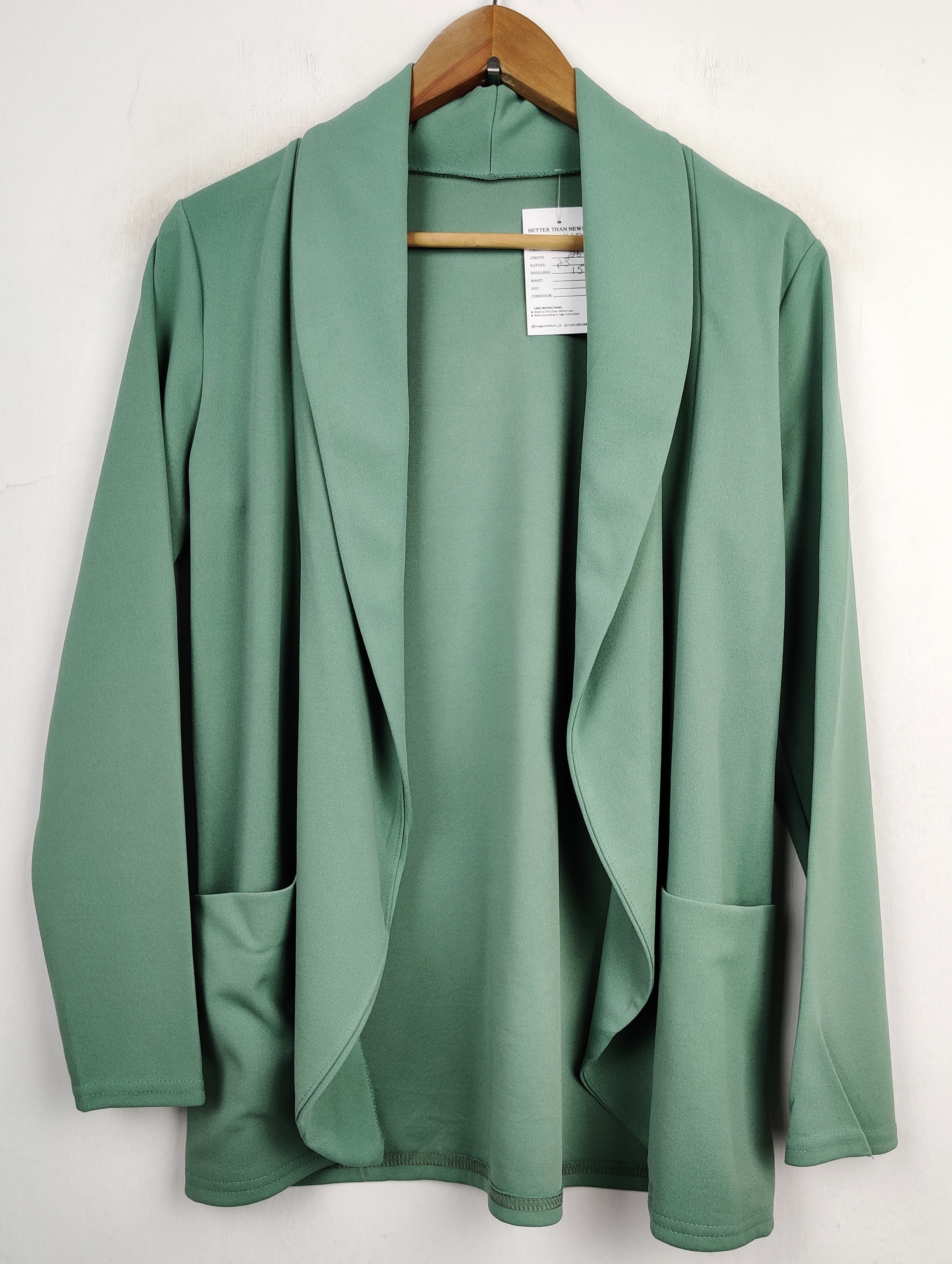 Buy online pre-used pre-loved 100% authentic & Original branded Unknown Brand (BC-1482) available in Pakistan. Top international brands avilable.
