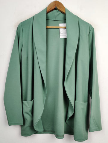 Buy online pre-used pre-loved 100% authentic & Original branded Unknown Brand (BC-1482) available in Pakistan. Top international brands avilable.