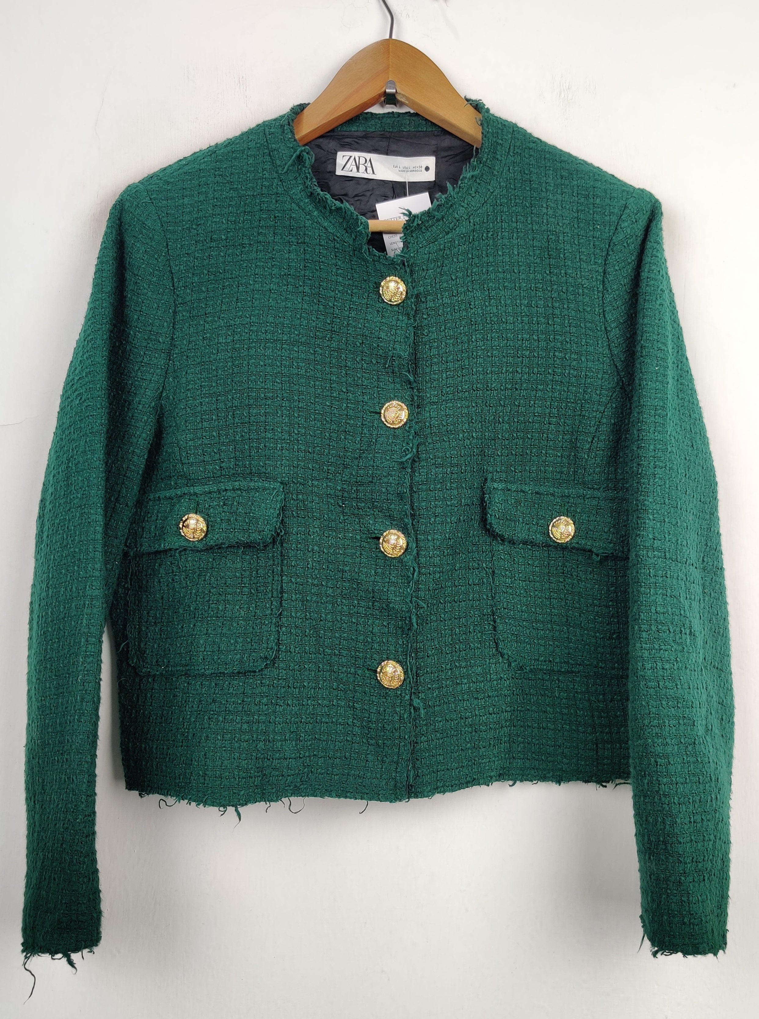 Buy online pre-used pre-loved 100% authentic & Original branded Zara (BC-1497) available in Pakistan. Top international brands avilable.