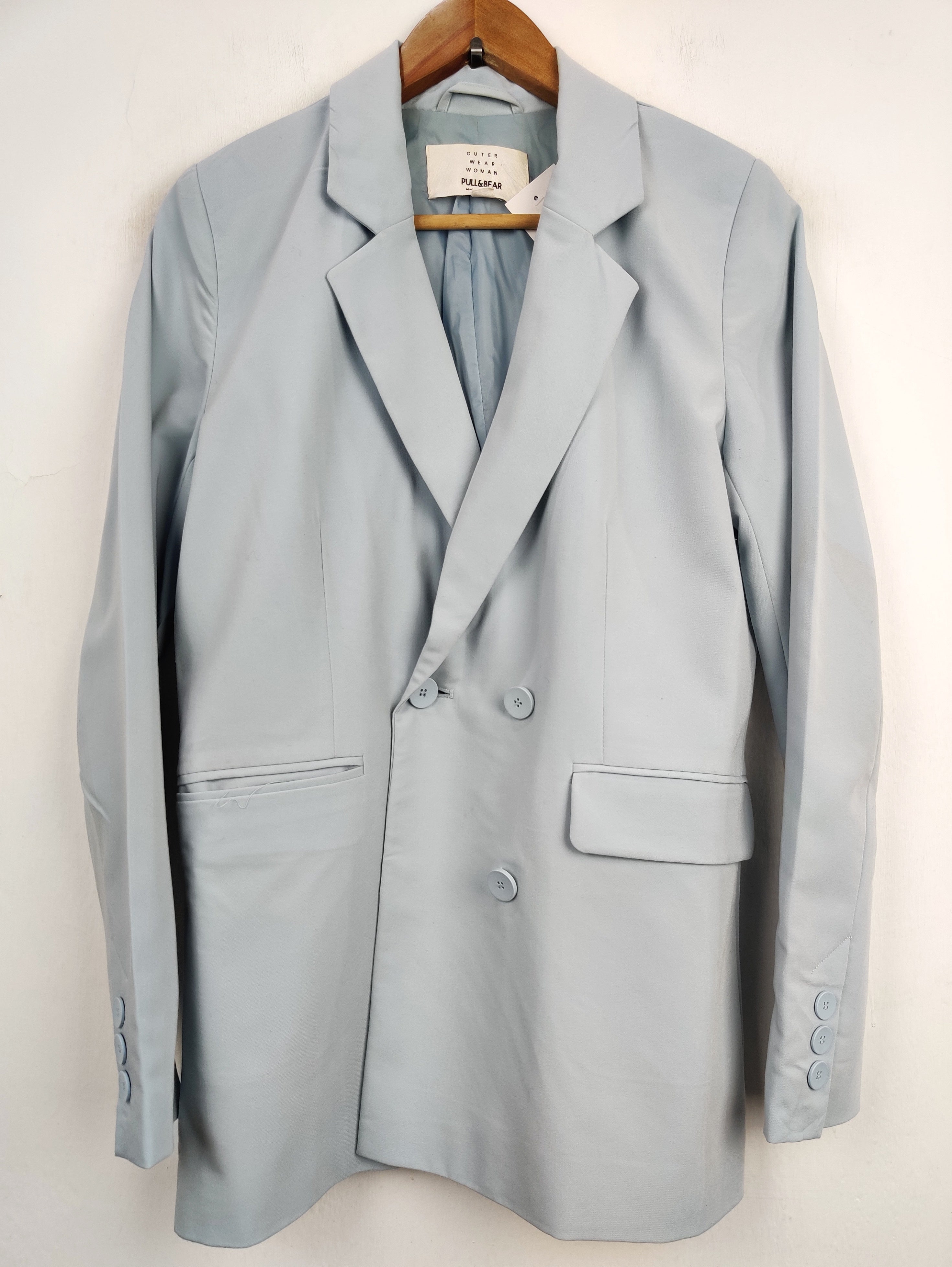 Buy online pre-used pre-loved 100% authentic & Original branded Pull&Bear (BC-1508) available in Pakistan. Top international brands avilable.