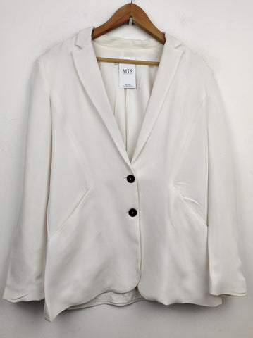 Buy online pre-used pre-loved 100% authentic & Original branded Mango (BC-1523) available in Pakistan. Top international brands avilable.