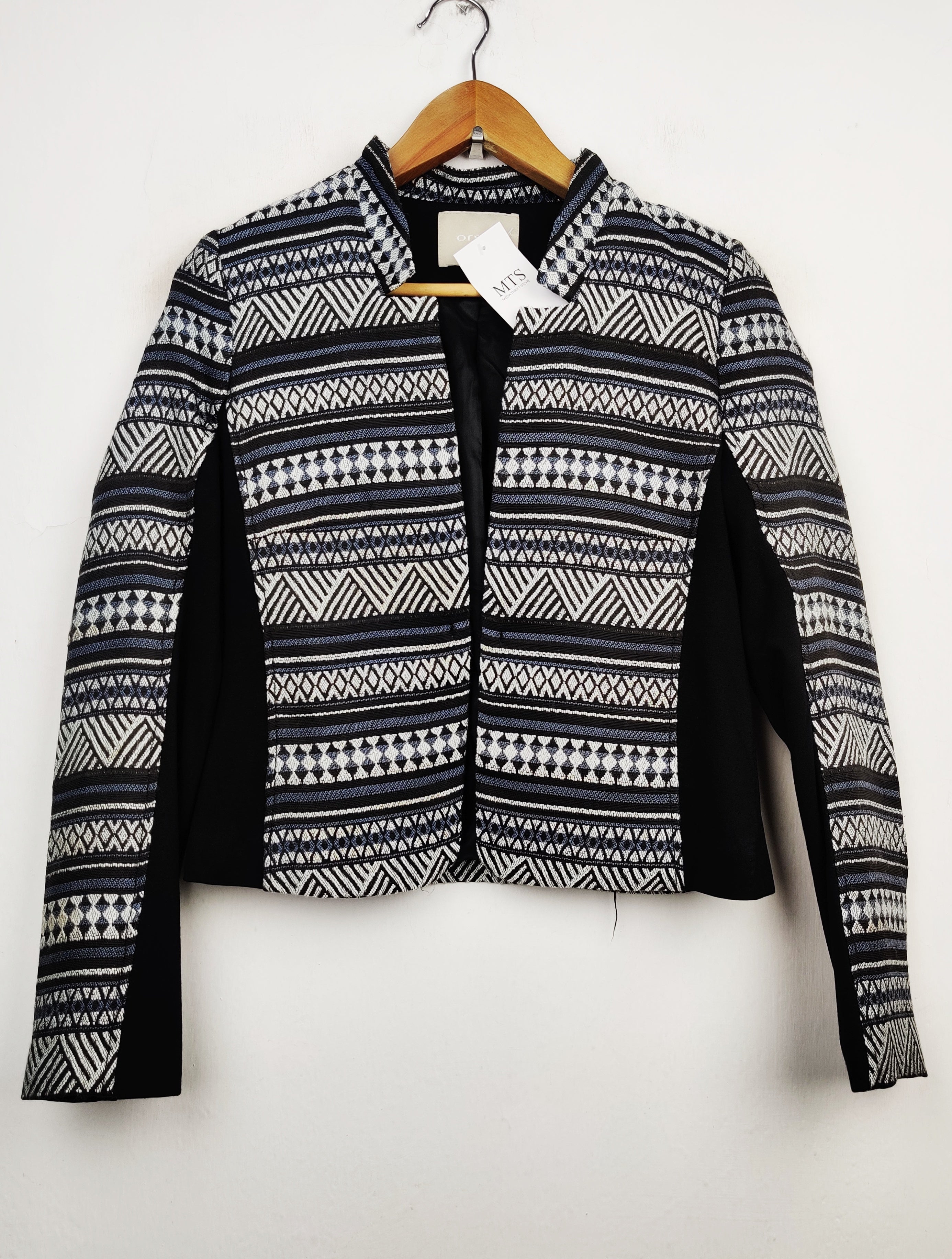 Buy online pre-used pre-loved 100% authentic & Original branded Orsay (BC-1544) available in Pakistan. Top international brands avilable.