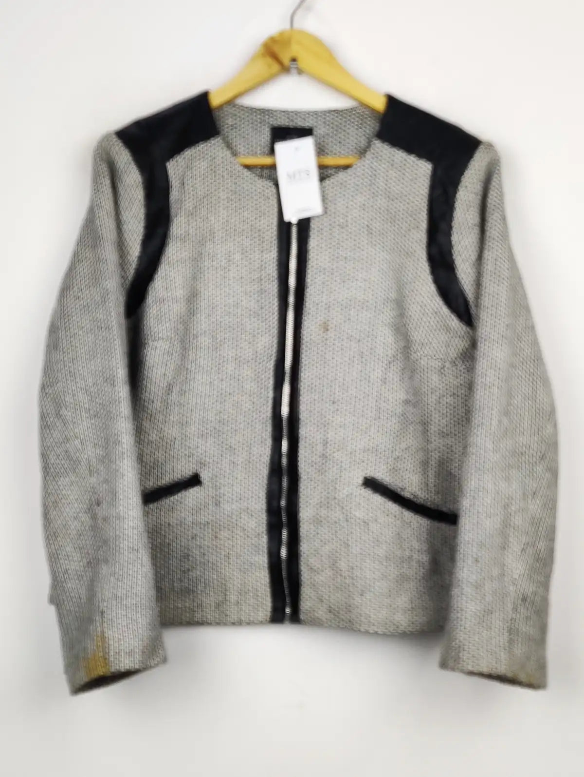 Sixth Sense (BC-1685)