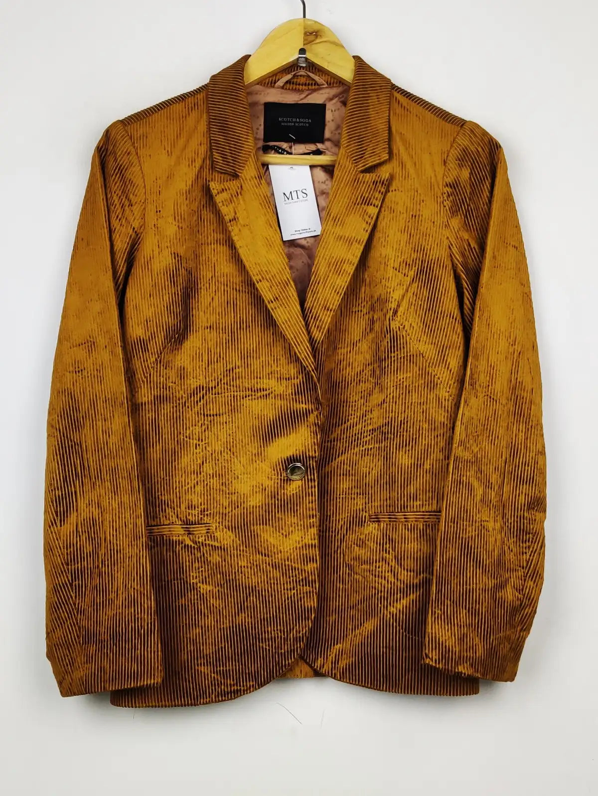 Scotch And Soda (BC-1700)