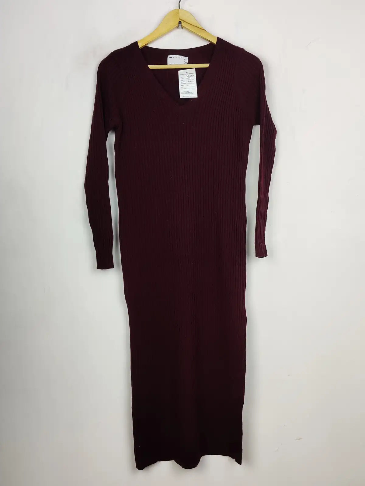 Buy online pre-used pre-loved 100% authentic & Original branded Asos (BD-1016) available in Pakistan. Top international brands avilable.