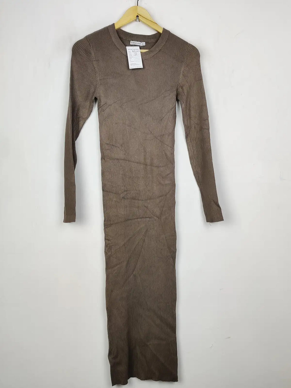 Buy online pre-used pre-loved 100% authentic & Original branded Stradivarius (BD-1040) available in Pakistan. Top international brands avilable.