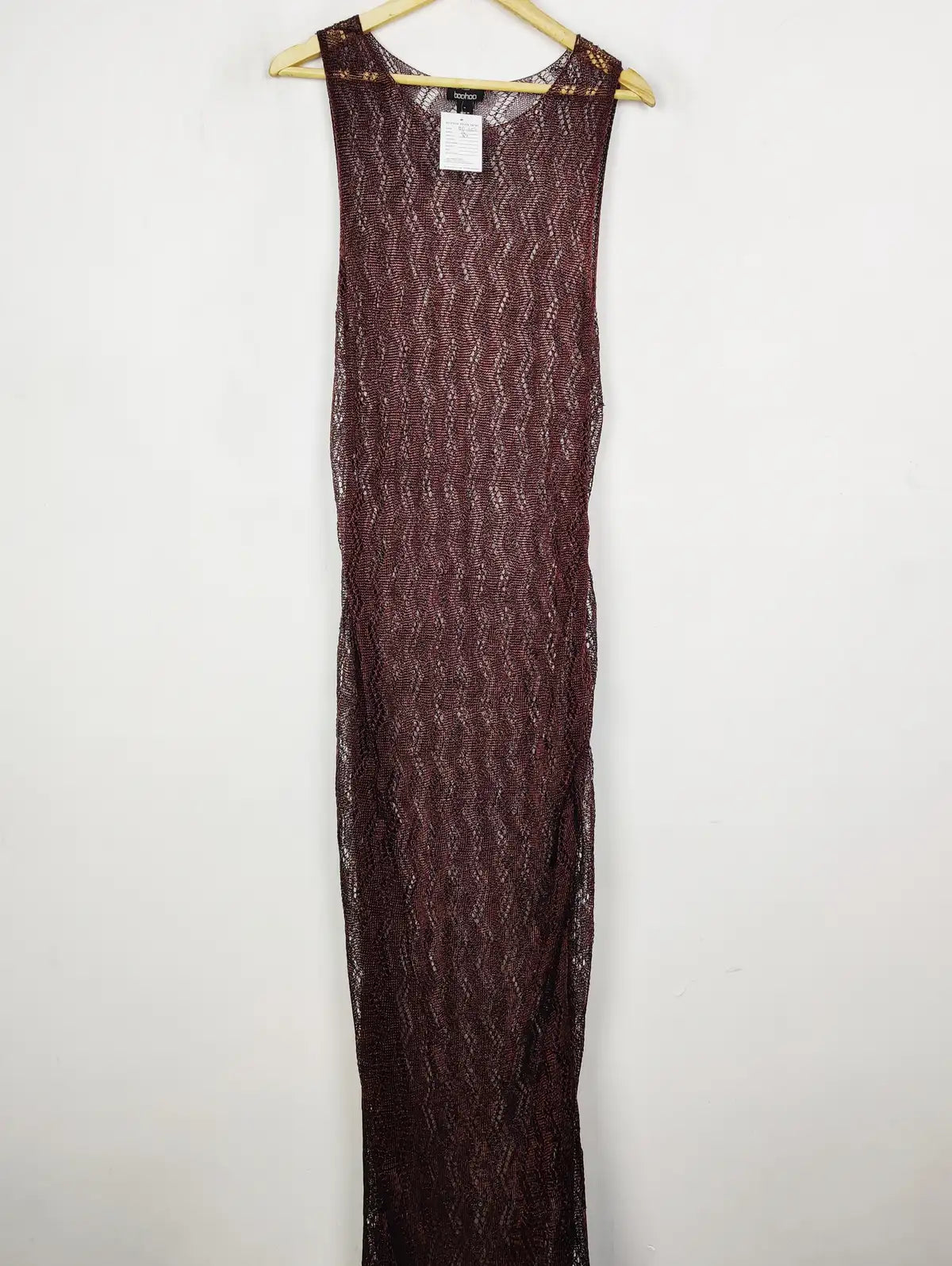 Buy online pre-used pre-loved 100% authentic & Original branded Boohoo (BD-1152) available in Pakistan. Top international brands avilable.