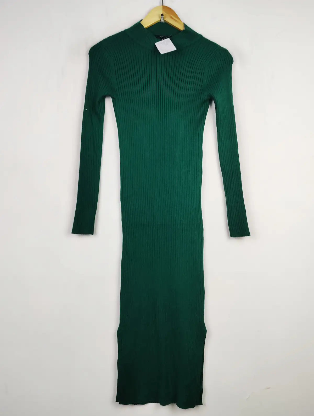 Buy online pre-used pre-loved 100% authentic & Original branded New Look (BD-1202) available in Pakistan. Top international brands avilable.