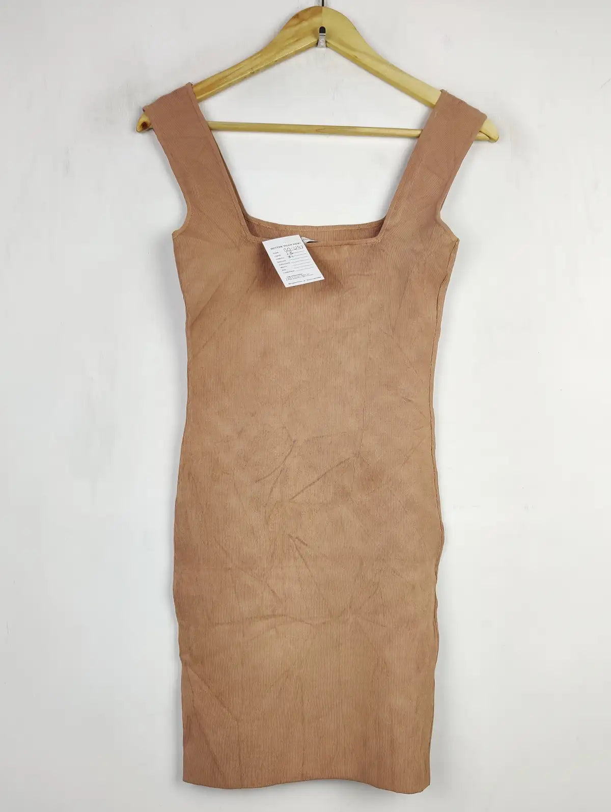 Buy online pre-used pre-loved 100% authentic & Original branded Zara (BD-1247) available in Pakistan. Top international brands avilable.