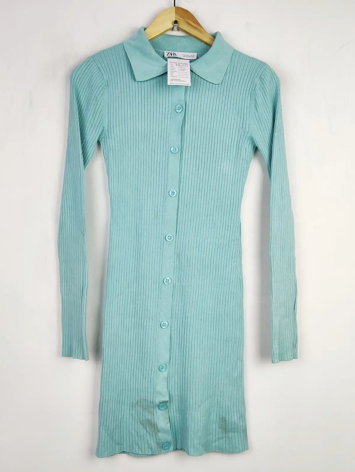 Buy online pre-used pre-loved 100% authentic & Original branded Zara (BD-1275) available in Pakistan. Top international brands avilable.