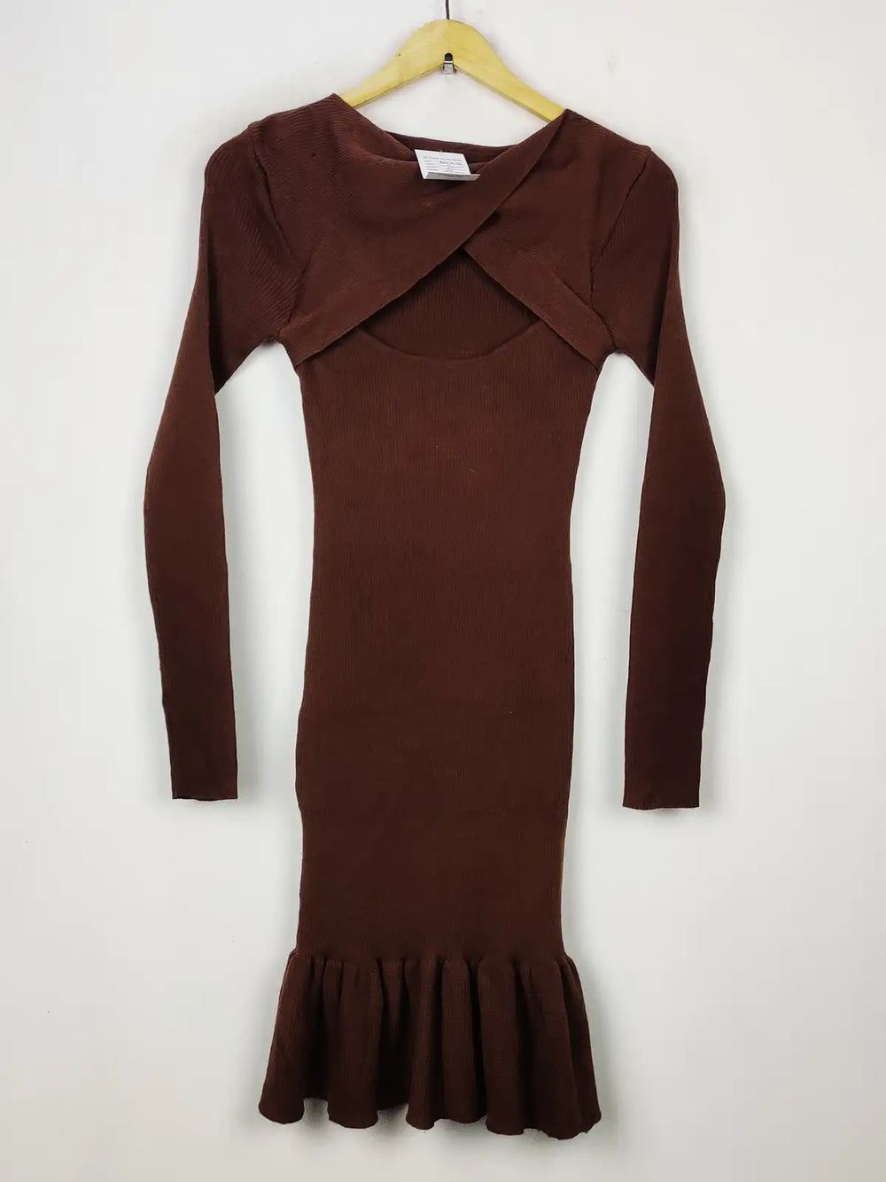 Buy online pre-used pre-loved 100% authentic & Original branded Shein (BD-1296) available in Pakistan. Top international brands avilable.