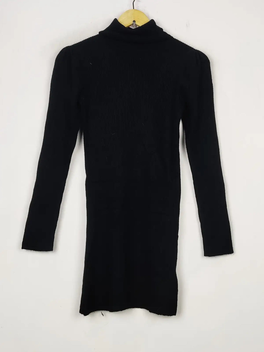 Buy online pre-used pre-loved 100% authentic & Original branded Primark (BD-1298) available in Pakistan. Top international brands avilable.