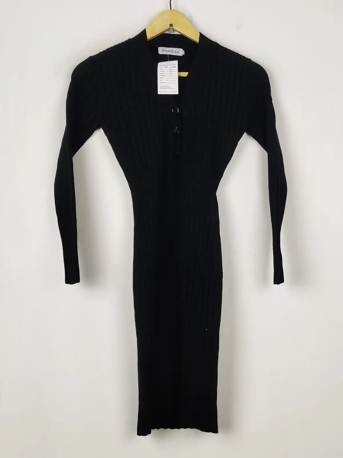 Buy online pre-used pre-loved 100% authentic & Original branded How It On (BD-1385) available in Pakistan. Top international brands avilable.