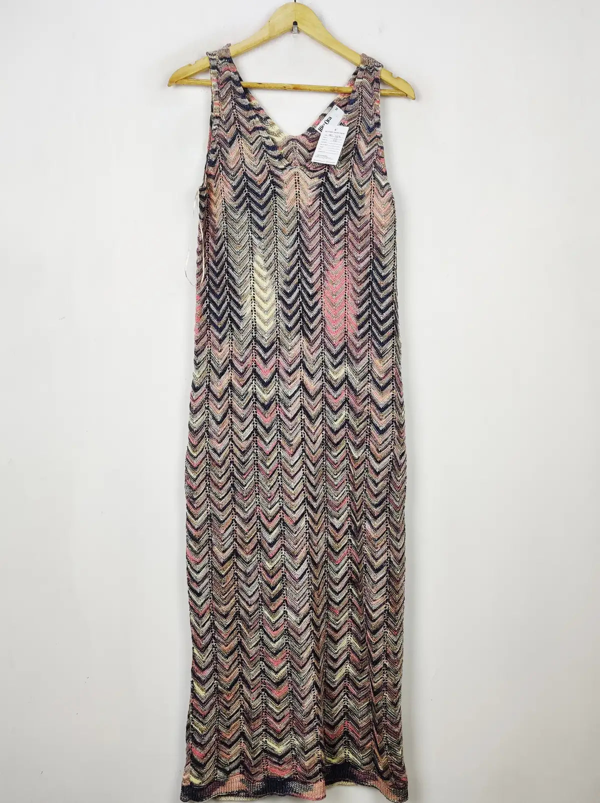Buy online pre-used pre-loved 100% authentic & Original branded Primark (BD-1414) available in Pakistan. Top international brands avilable.