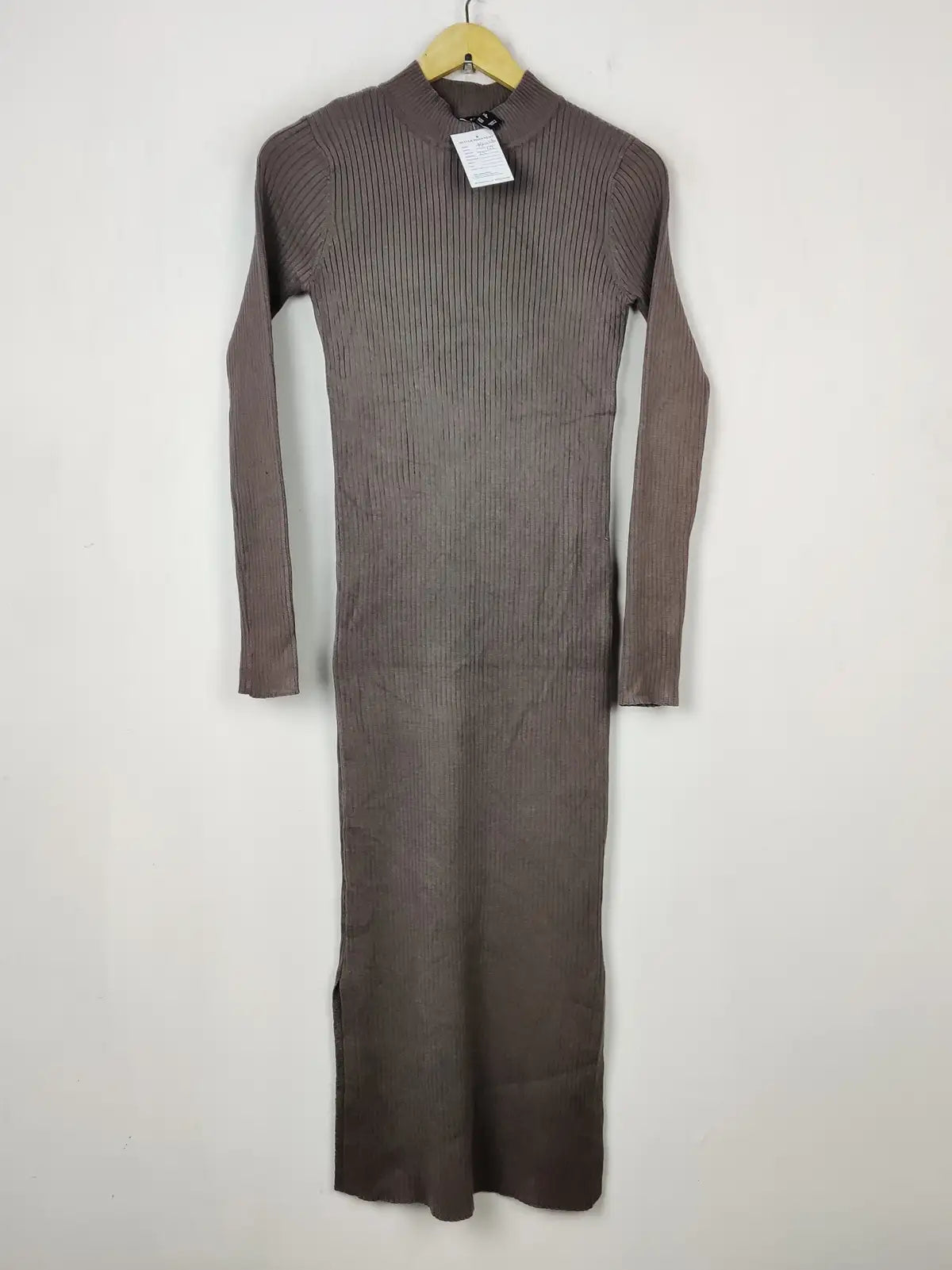 Buy online pre-used pre-loved 100% authentic & Original branded New Look (BD-1484) available in Pakistan. Top international brands avilable.